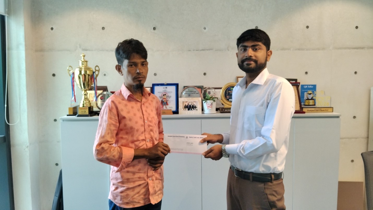 Shahjalal Islami Bank Foundation has donated Tk. 1.00 Lac (One Lac) to Mohammad Hossain a thalassaemia patient for his treatment.